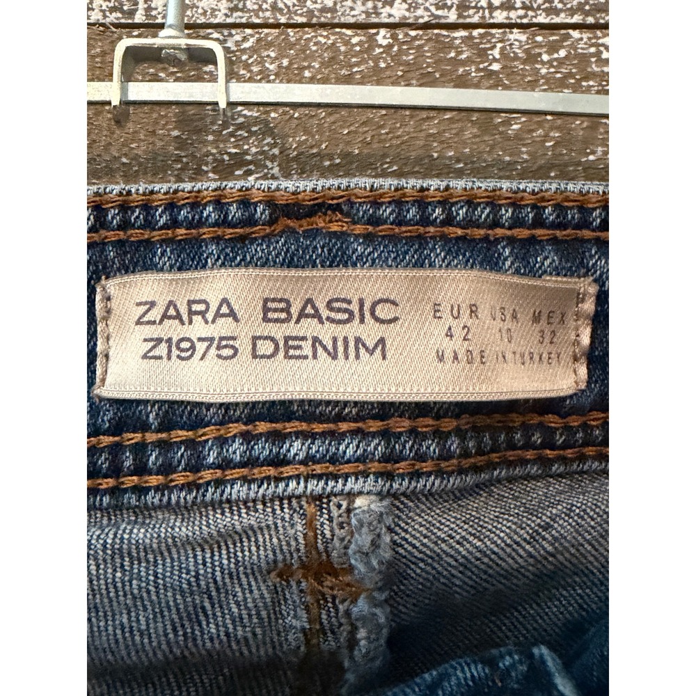 Zara Distressed Basic Denim Jeans Women Size 10 Blue - Picture 2 of 3
